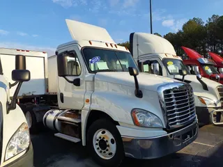 2018 FREIGHTLINER/MERCEDES CASCADIA 125