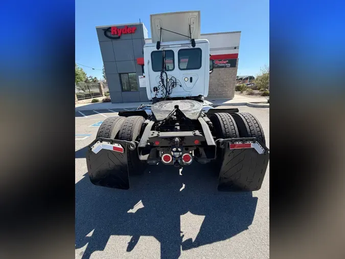 2020 FREIGHTLINER/MERCEDES NEW CASCADIA 116af4d5e317085646c83d799e6ac6d890e