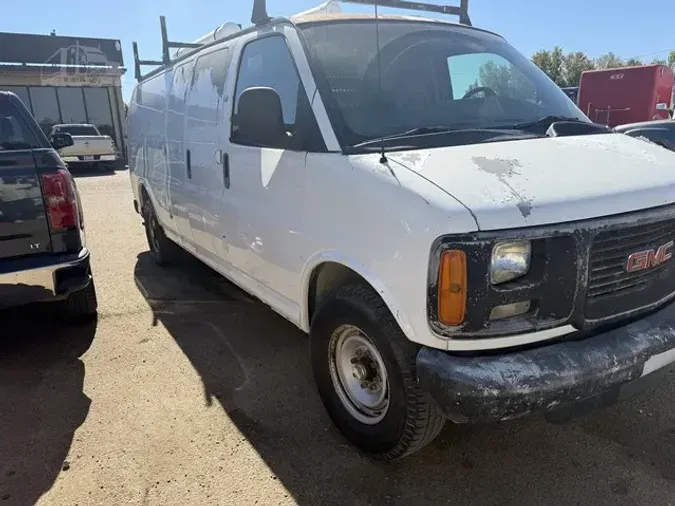 2002 GMC SAVANA G2500