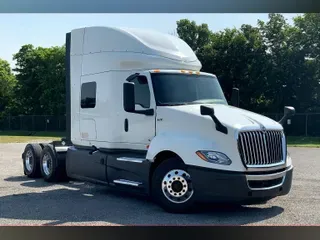 2023 INT LT625 6X4