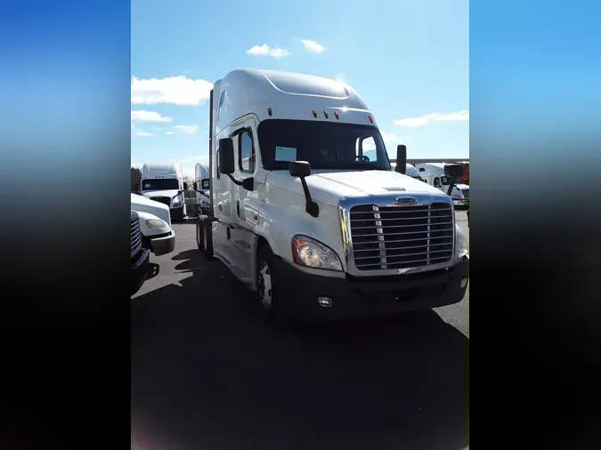 2020 FREIGHTLINER/MERCEDES CASCADIA 125