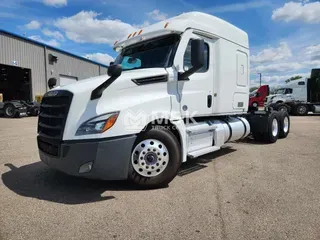 2022 FREIGHTLINER Cascadia 126