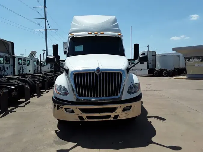 2019 NAVISTAR INTERNATIONAL LT625 SLPR CAB