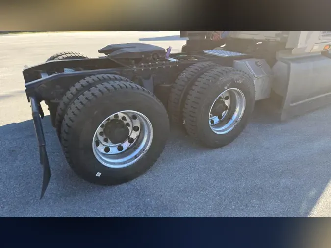 2022 International LTaf579846329044de01d9360c4524e062