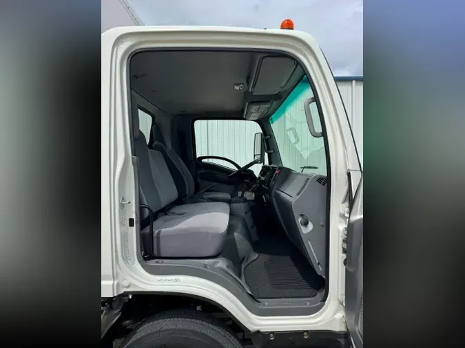 2019 Isuzu NPRaf59ce15f3142eba47ab311511b175cf