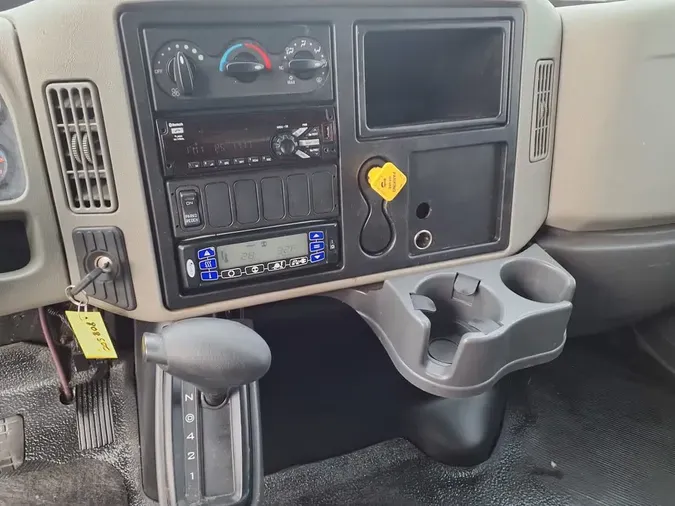 2019 NAVISTAR INTERNATIONAL 4300