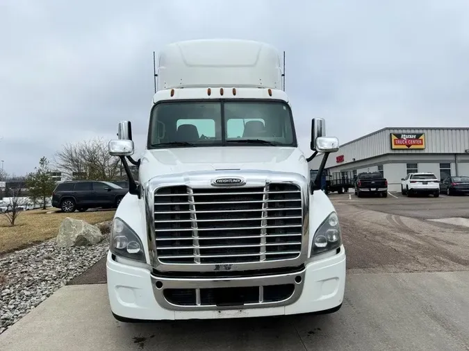 2017 Freightliner Cascadia