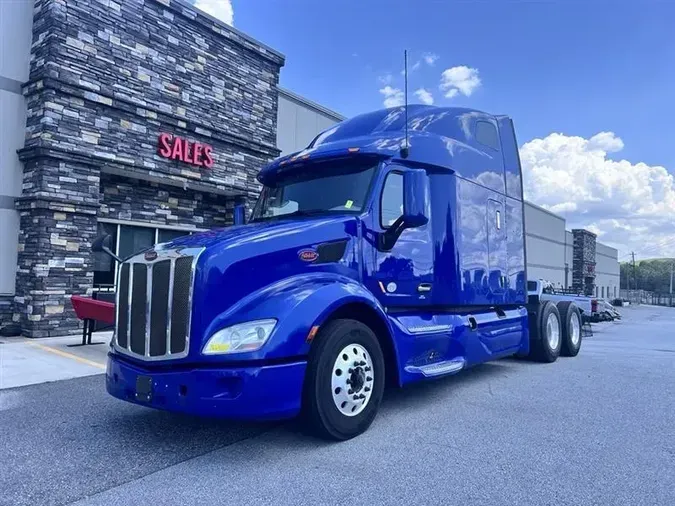 2022 Peterbilt 579