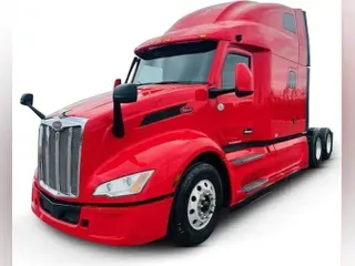 2022 Peterbilt 579