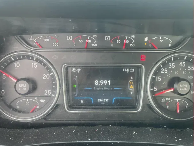 2020 International LT625