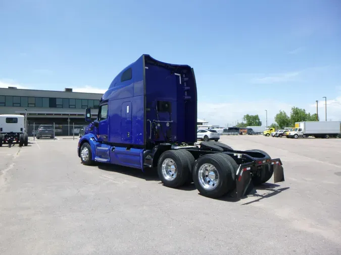 2022 Peterbilt 579