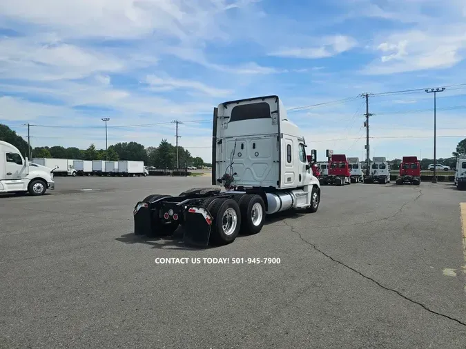 2018 FREIGHTLINER CASCADIA 125