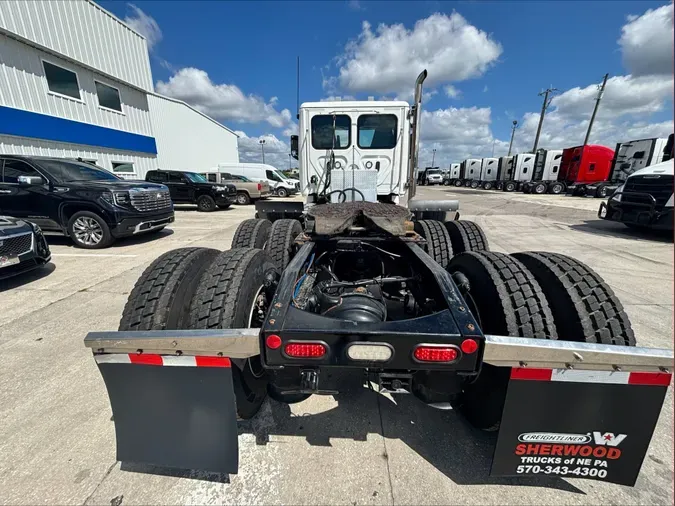 2024 Freightliner Cascadia 126