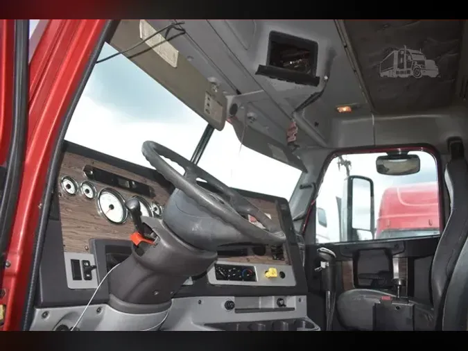 2011 FREIGHTLINER CORONADO 122 SDaf732ae8876fbd4948cde0f0b6857978