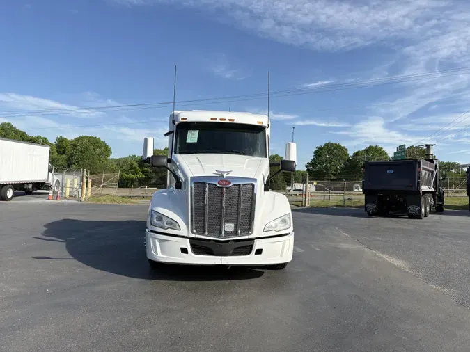 2022 Peterbilt 579af76629197bdf6897ce815d51edb14df