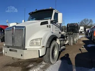 2015 KENWORTH T880