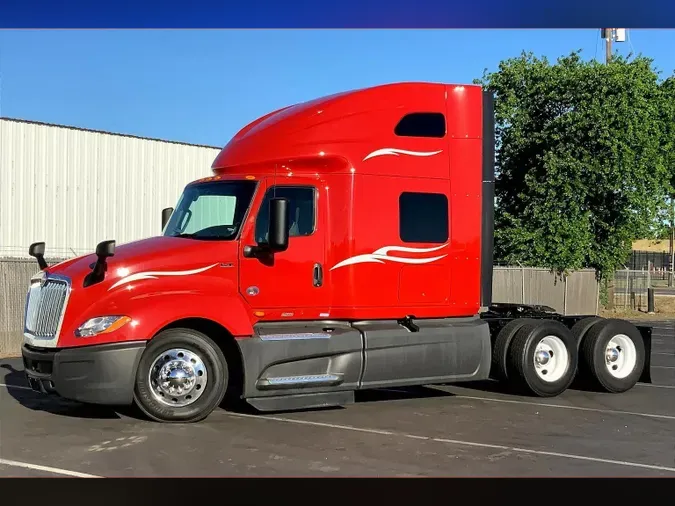 2023 INT LT625 6X4