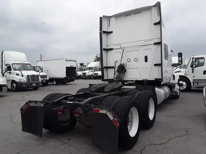 2019 NAVISTAR INTERNATIONAL LT625 SLPR CAB