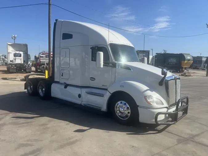 2021 Kenworth T680