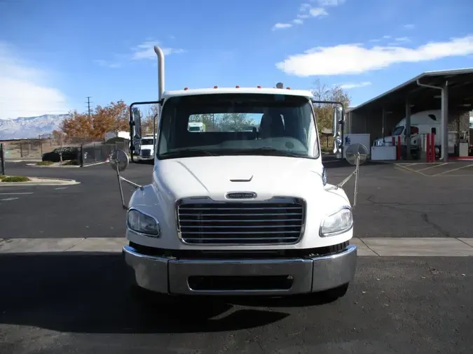2019 FREIGHTLINER/MERCEDES M2 106