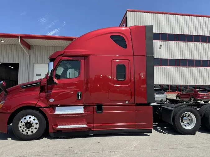 2023 Freightliner Cascadia&reg;
