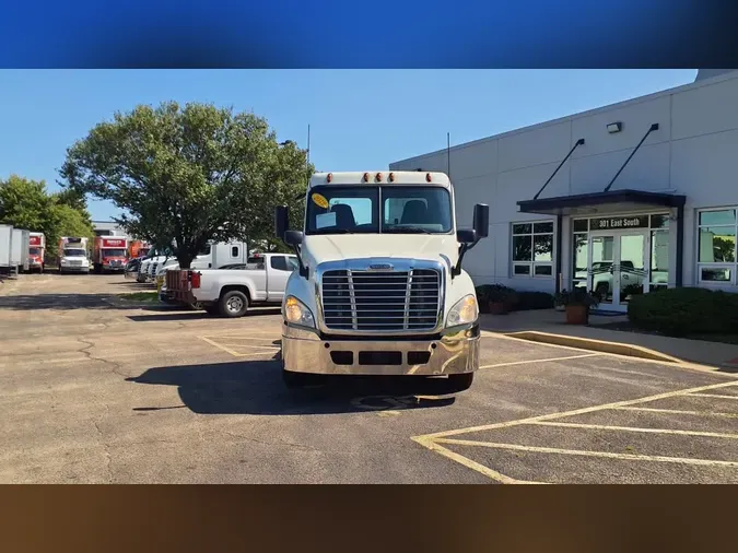 2019 FREIGHTLINER/MERCEDES CASCADIA 125
