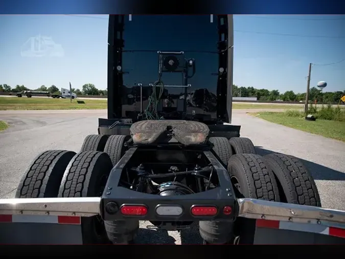 2022 PETERBILT 579