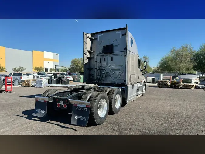 2022 Freightliner Cascadia 126af89932c858de6cc0233bde7c1c23520
