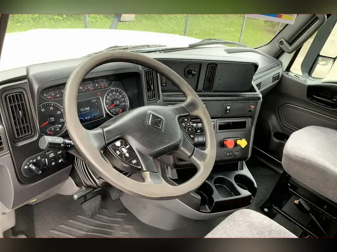 2020 INT LT625 6x4