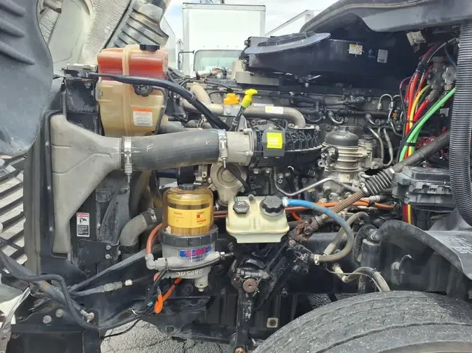 2018 FREIGHTLINER CASCADIA 125