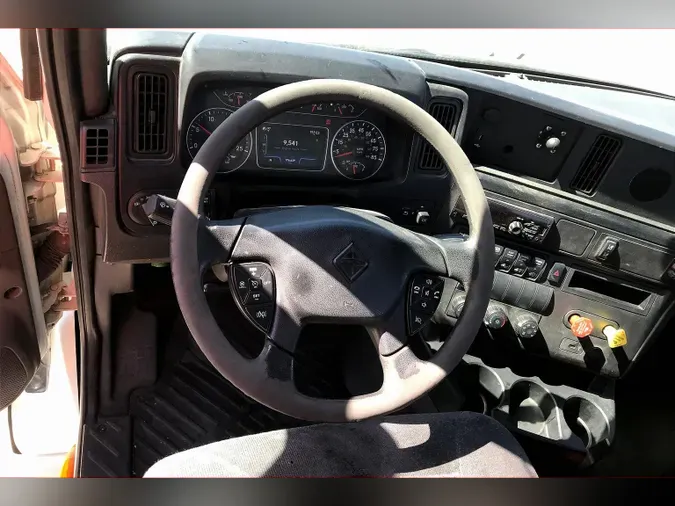 2020 INT LT625 6x4