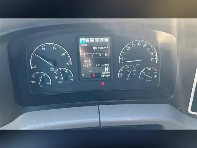 2021 FREIGHTLINER CA126