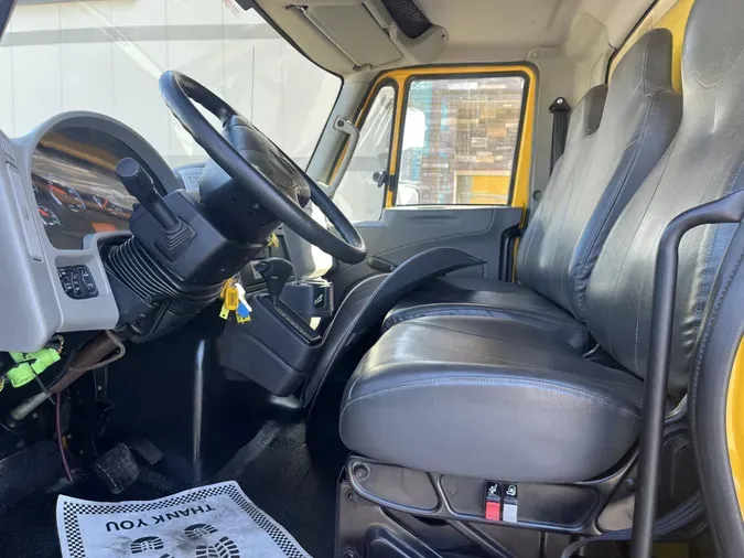2019 International 4300