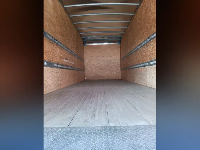 2020 FREIGHTLINER M2 106