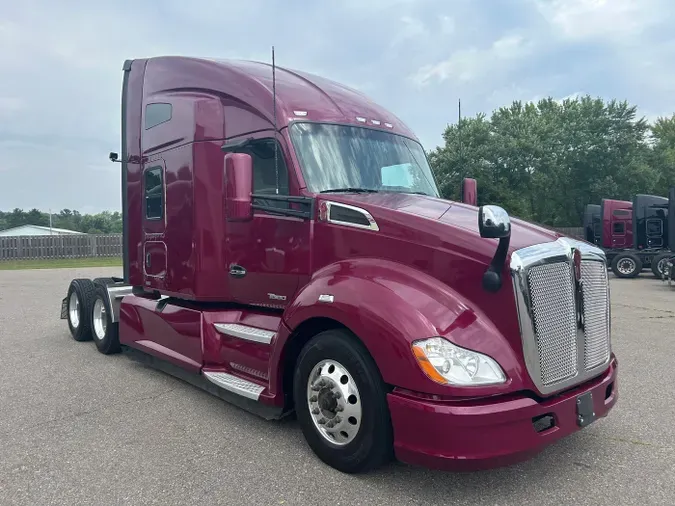 2022 Kenworth T680