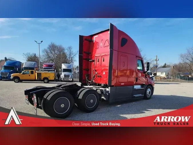 2021 FREIGHTLINER CA126