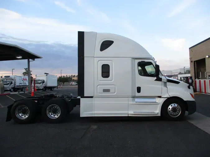 2019 FREIGHTLINER/MERCEDES NEW CASCADIA PX12664