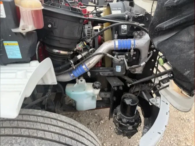 2018 FREIGHTLINER/MERCEDES M2 106