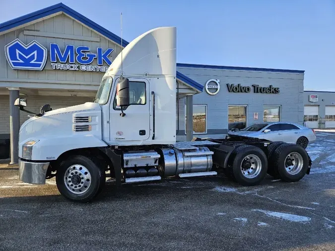 2019 MACK Anthem 64T