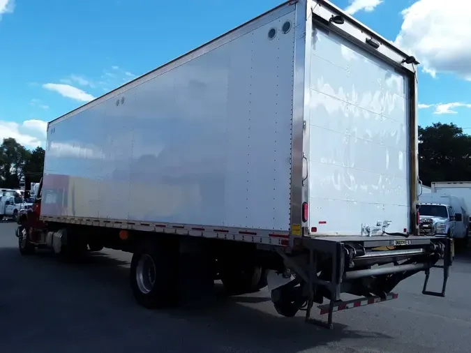 2020 FREIGHTLINER M2 106