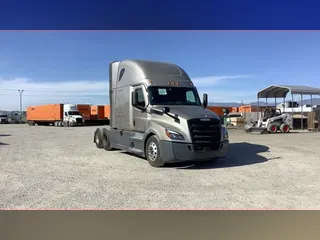 2025 Freightliner Cascadia 126