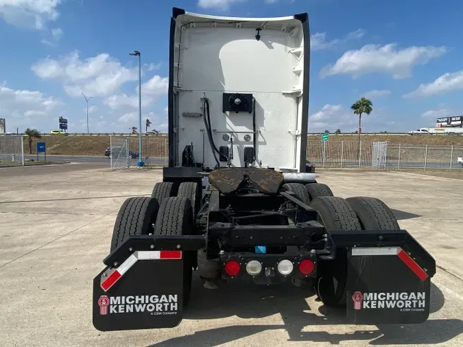 2021 Kenworth T680