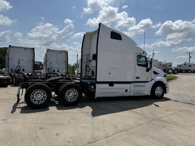 2022 Peterbilt 579