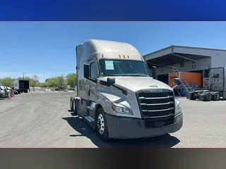 2022 Freightliner Cascadia 126
