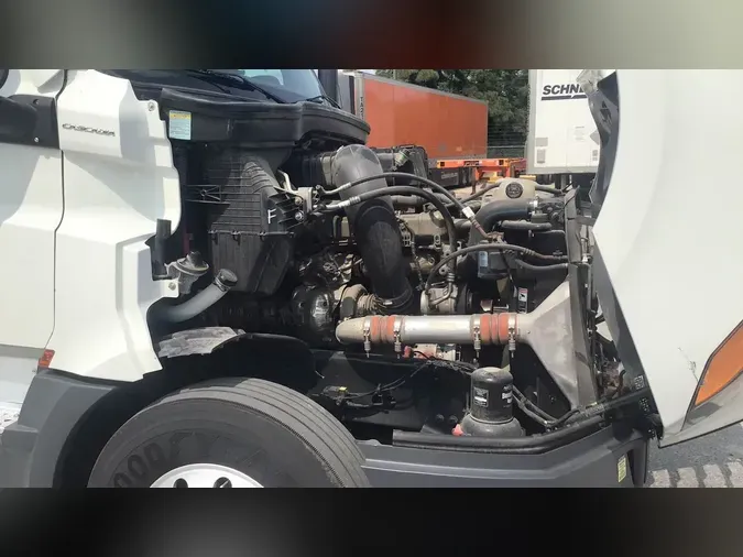 2024 Freightliner Cascadia 126