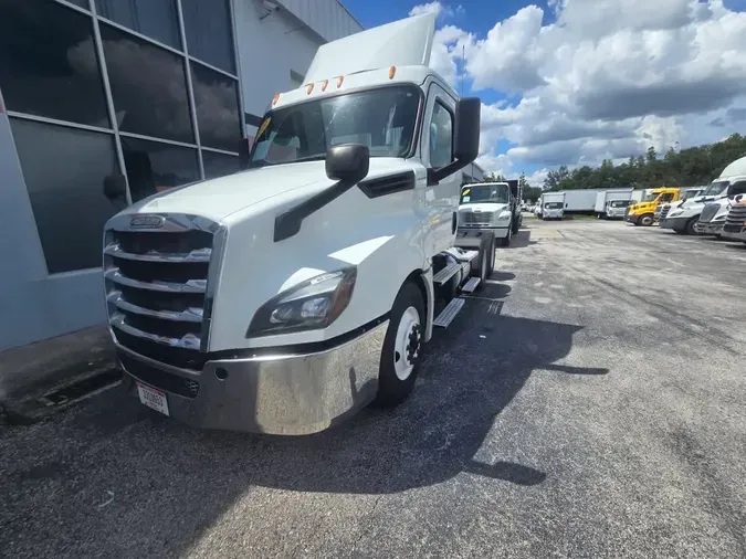 2020 FREIGHTLINER NEW CASCADIA PX12664