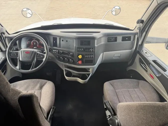 2024 Peterbilt 579