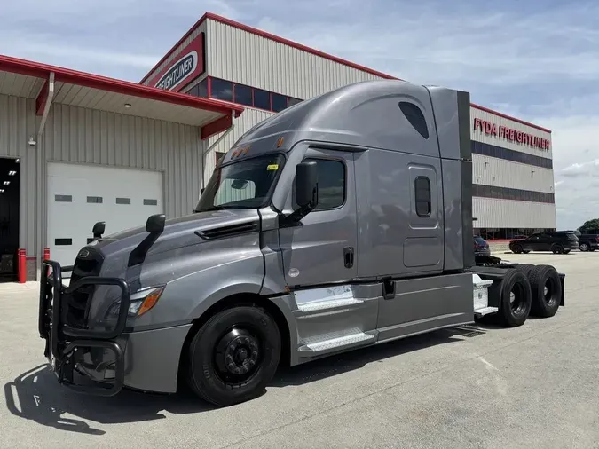 2022 Freightliner Cascadia&reg;afc38d7ac95d95508912f04aae0a2820