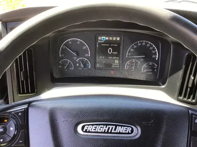 2021 FREIGHTLINER CA126