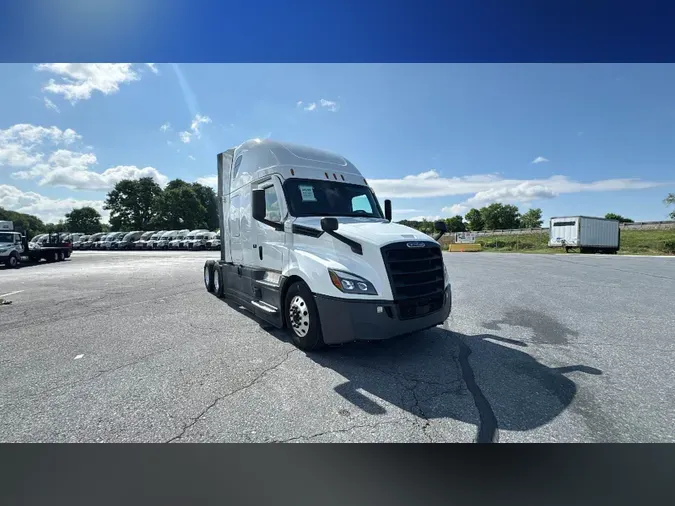 2023 Freightliner Cascadia 126afc8bfbb07c18884c071526cb5693aac